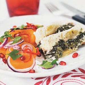 Spenat- och purjopaté med fräsch tomatsallad